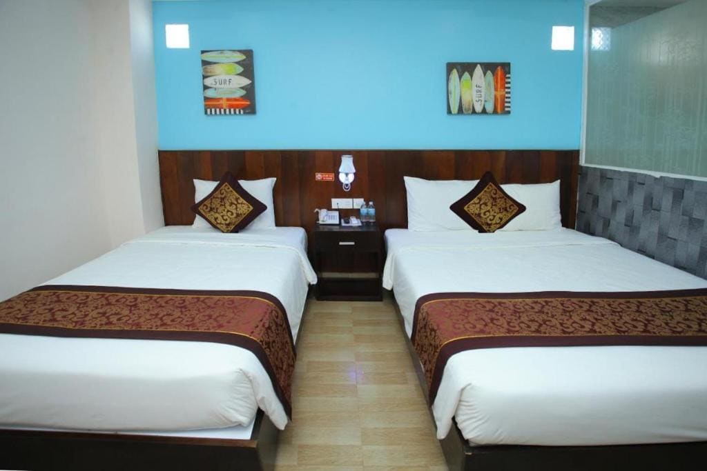 Superior Triple Room room - Image 2