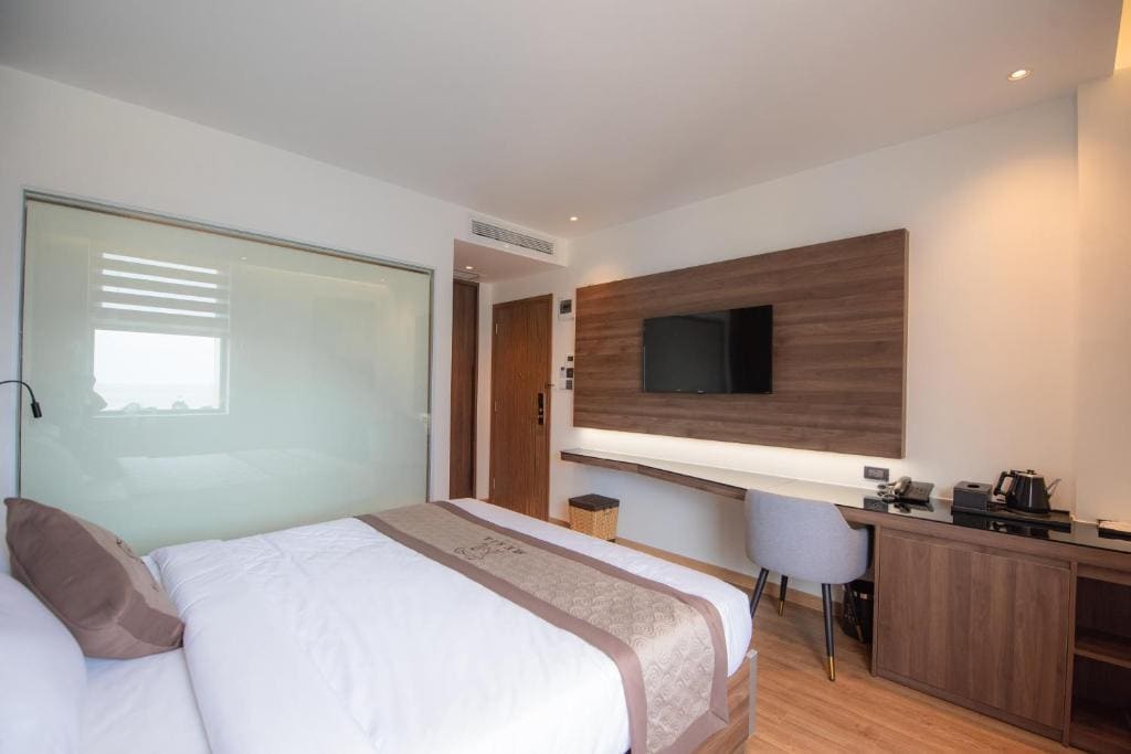 King Room with Sea View room - Image 3