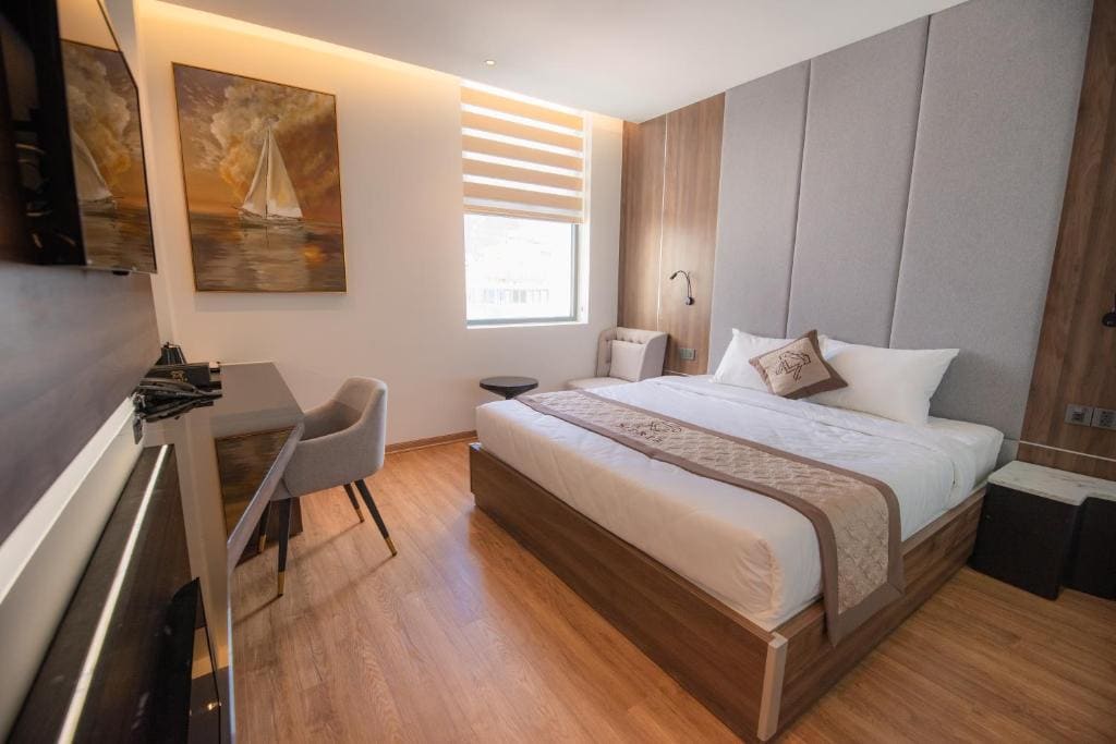 King Room with Sea View room - Image 2