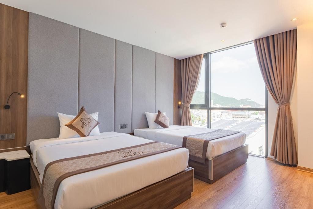 Twin Room with City View room - Image 3