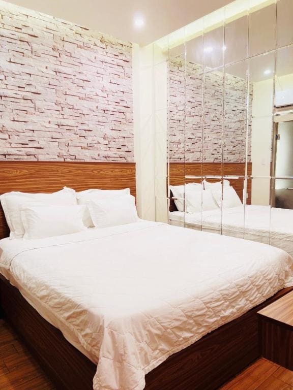 Standard Double Room room - Image 3