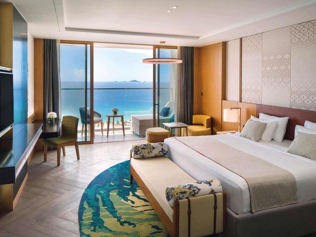 Deluxe King Room with Sea View room - Image 1