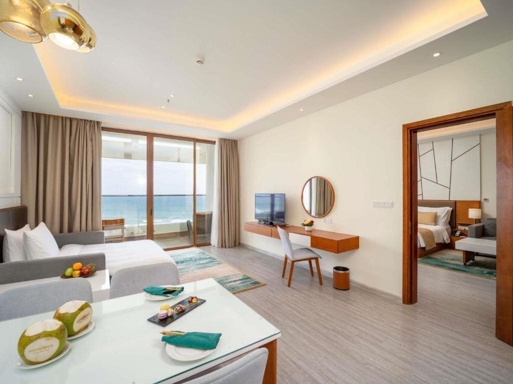 Interconnected Studio with Sofa Bed and Sea View room - Image 1