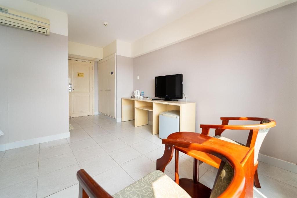 Superior Twin Room room - Image 2