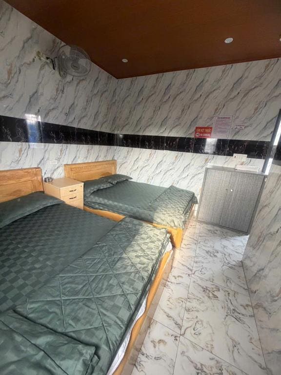 Deluxe Double Room with Two Double Beds room - Image 2