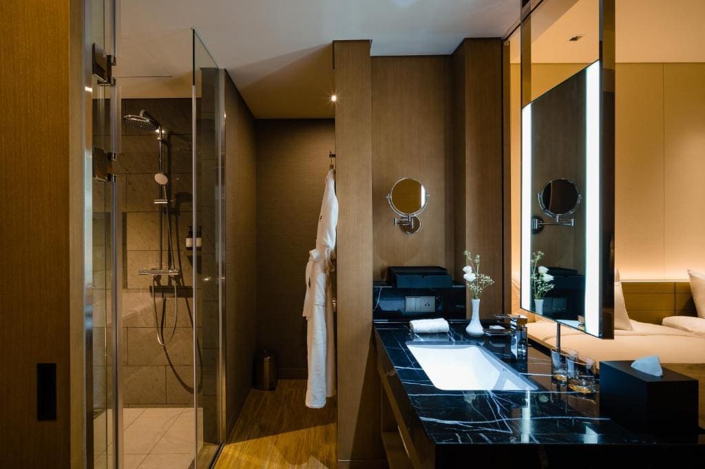 Club Twin Room room - Image 2