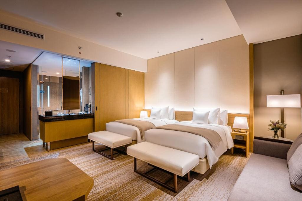Club Twin Room room - Image 1