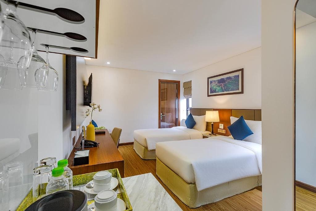 Deluxe Twin Room room - Image 1