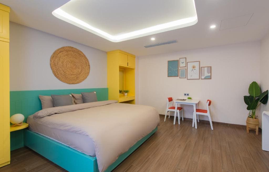 One-Bedroom Apartment room - Image 3