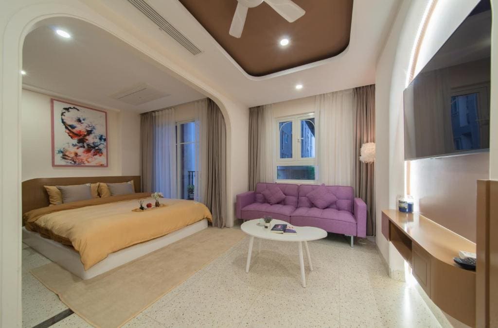 Apartment with Balcony room - Image 3