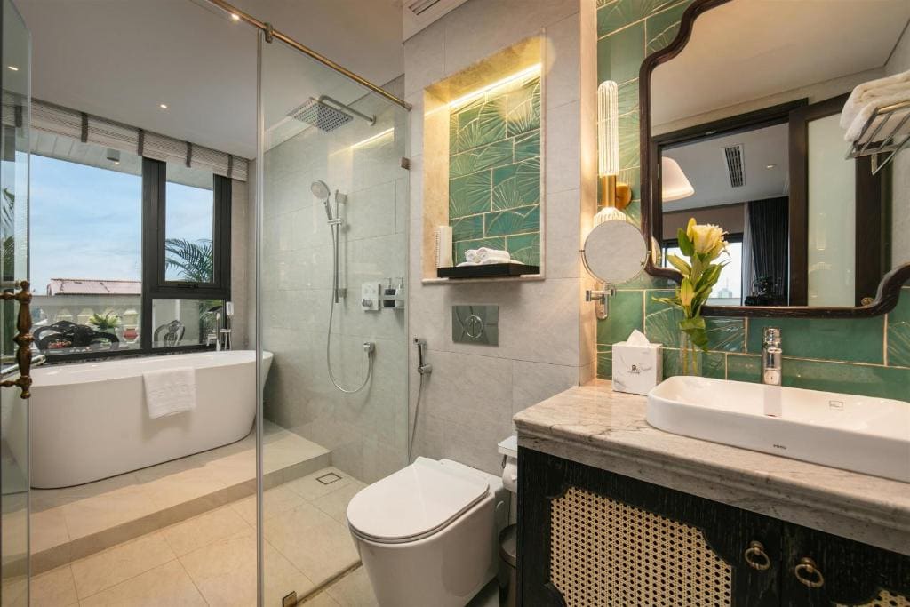 Signature Corner Studio room - Image 2