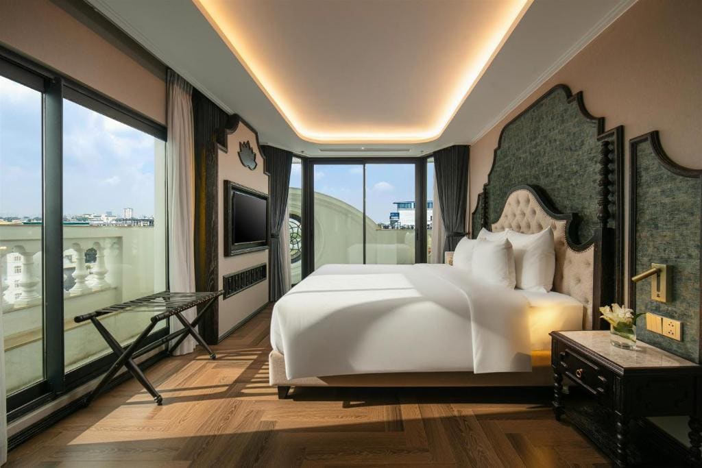 Signature Corner Studio room - Image 1