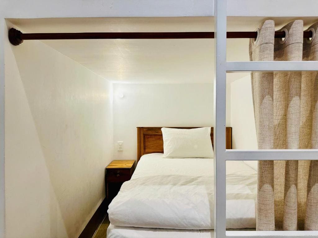 Bed in 6-Bed Mixed Dormitory Room room - Image 1