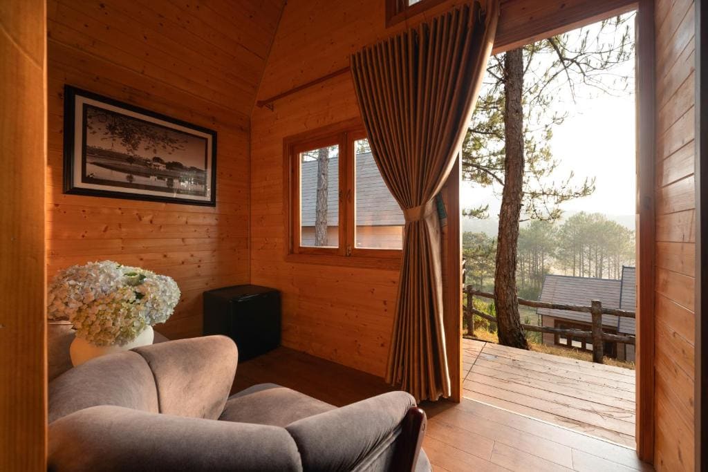 Two-Bedroom Pine Forest Bungalow room - Image 3