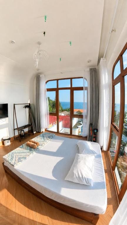 Deluxe Double Room room - Image 2