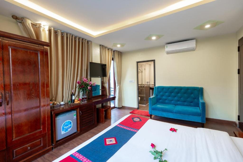 Deluxe King Room room - Image 1