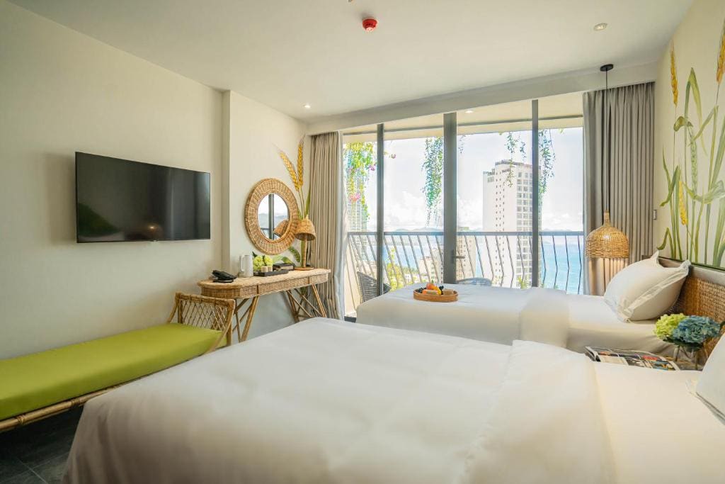 Suite with Sea View room - Image 2