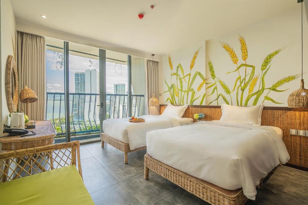 Suite with Sea View room - Image 3