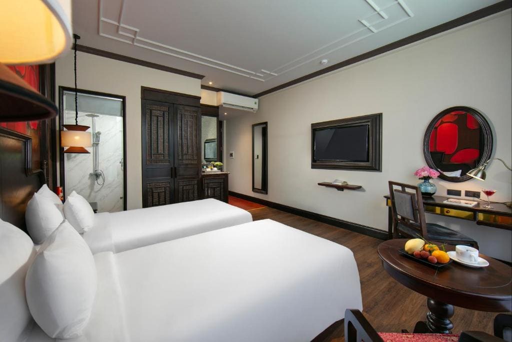 Suite with Balcony room - Image 1