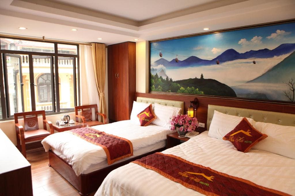 Superior Triple Room room - Image 1