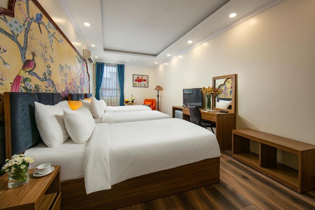 Deluxe Family Room room - Image 1