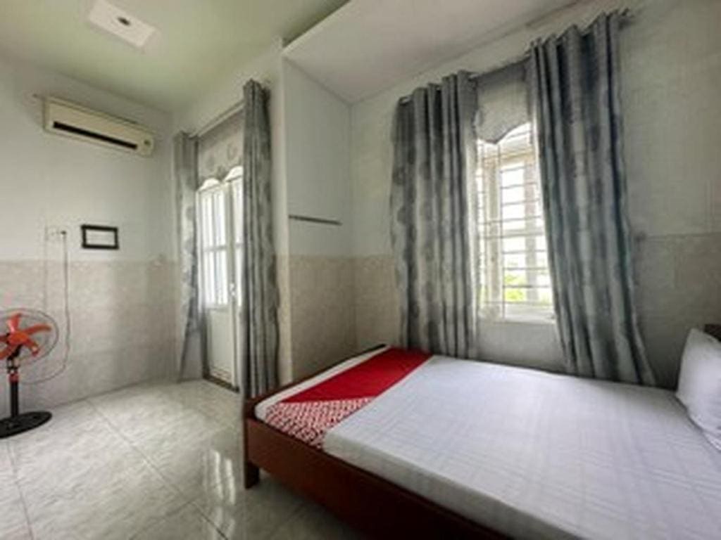 Small Double Room room - Image 3