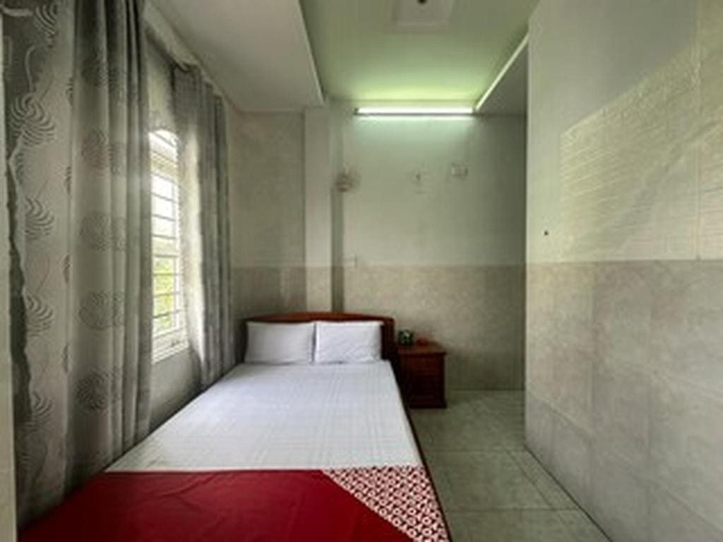 Small Double Room room - Image 1