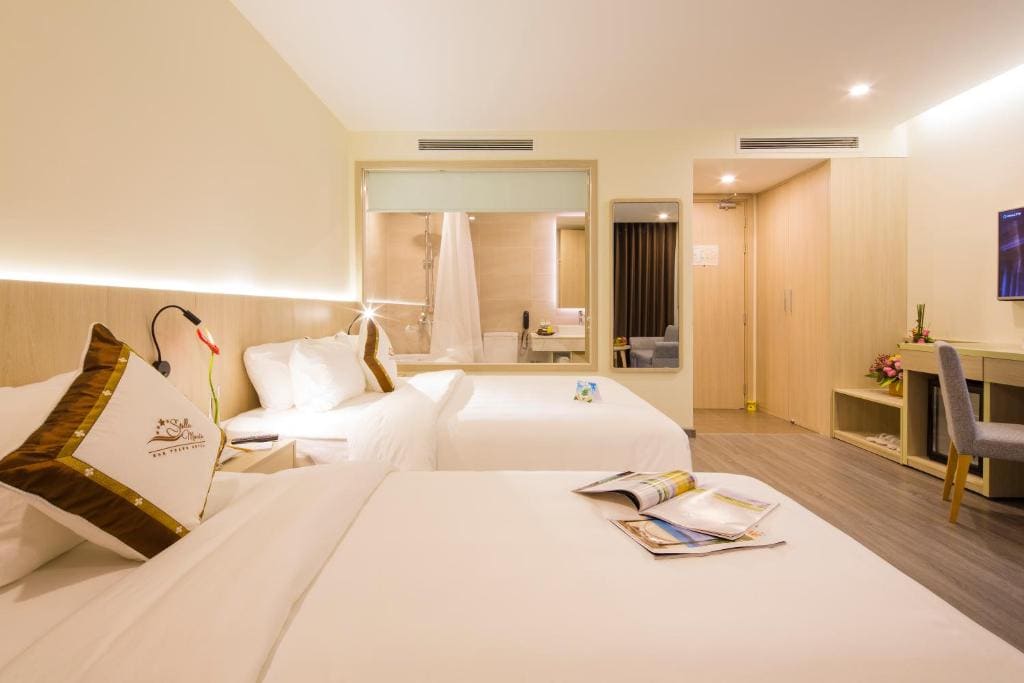 Superior Double or Twin Room room - Image 3