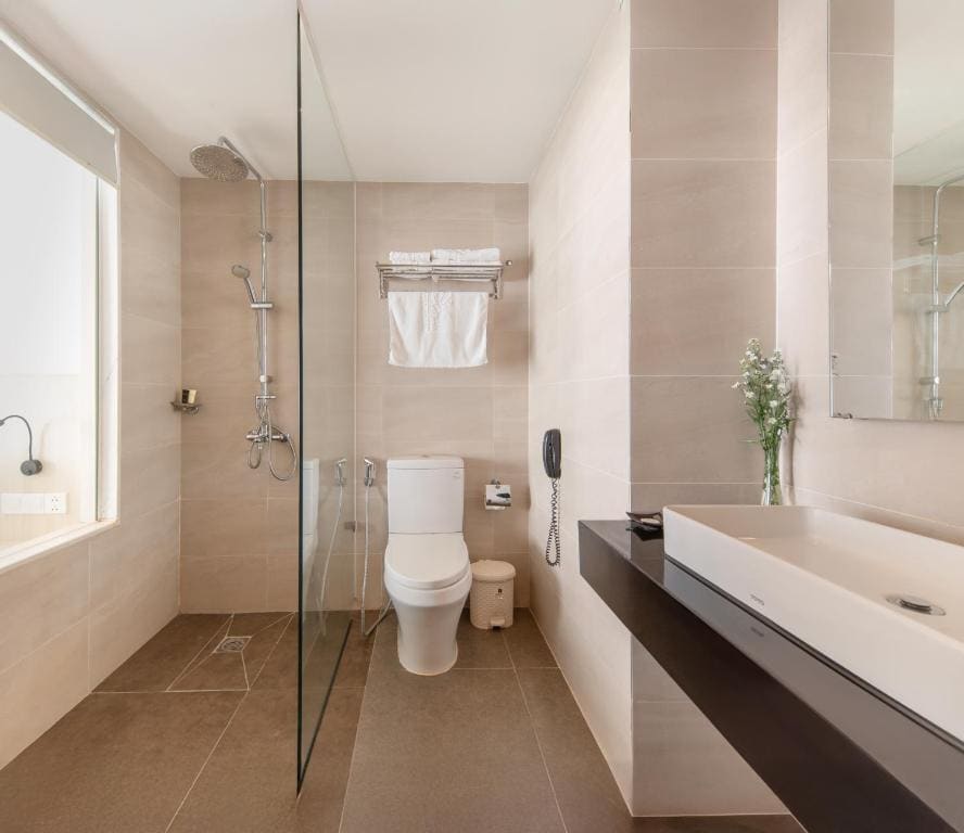Deluxe Double or Twin Room with City View room - Image 2