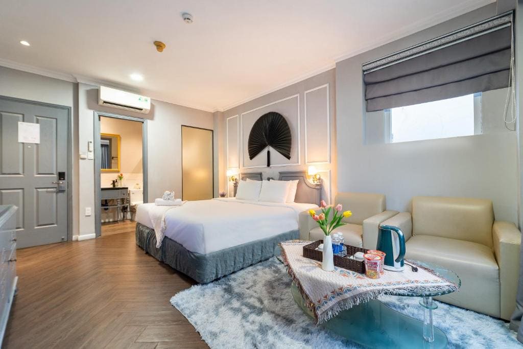 Suite room - Image 3