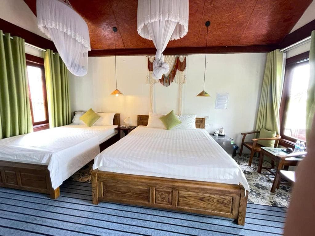Twin Room with Mountain View room - Image 1