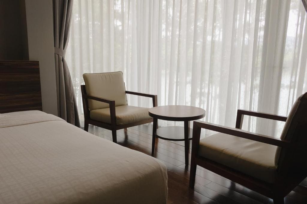 Premium King Room in Villa (Shared Villa) room - Image 2