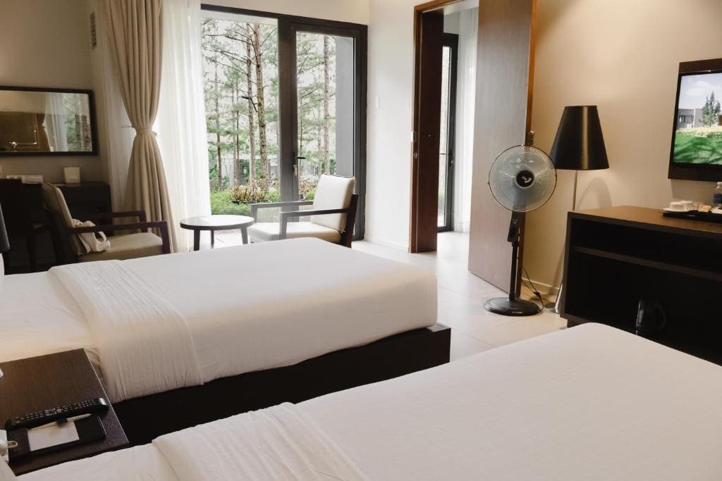 Three-Bedroom Villa room - Image 3