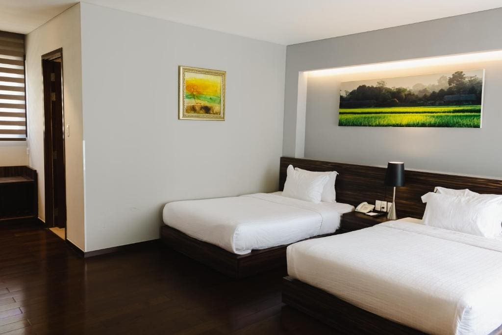 Premium Twin Room in Villa (Shared Villa) room - Image 2