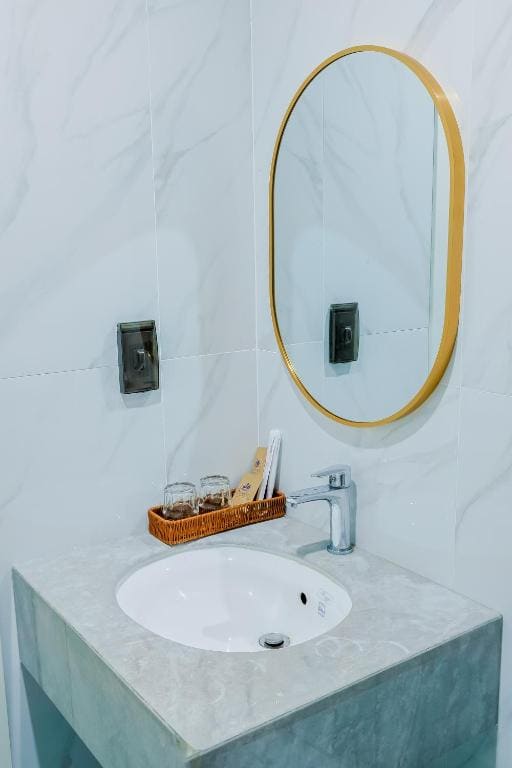 Triple Room with City View room - Image 3