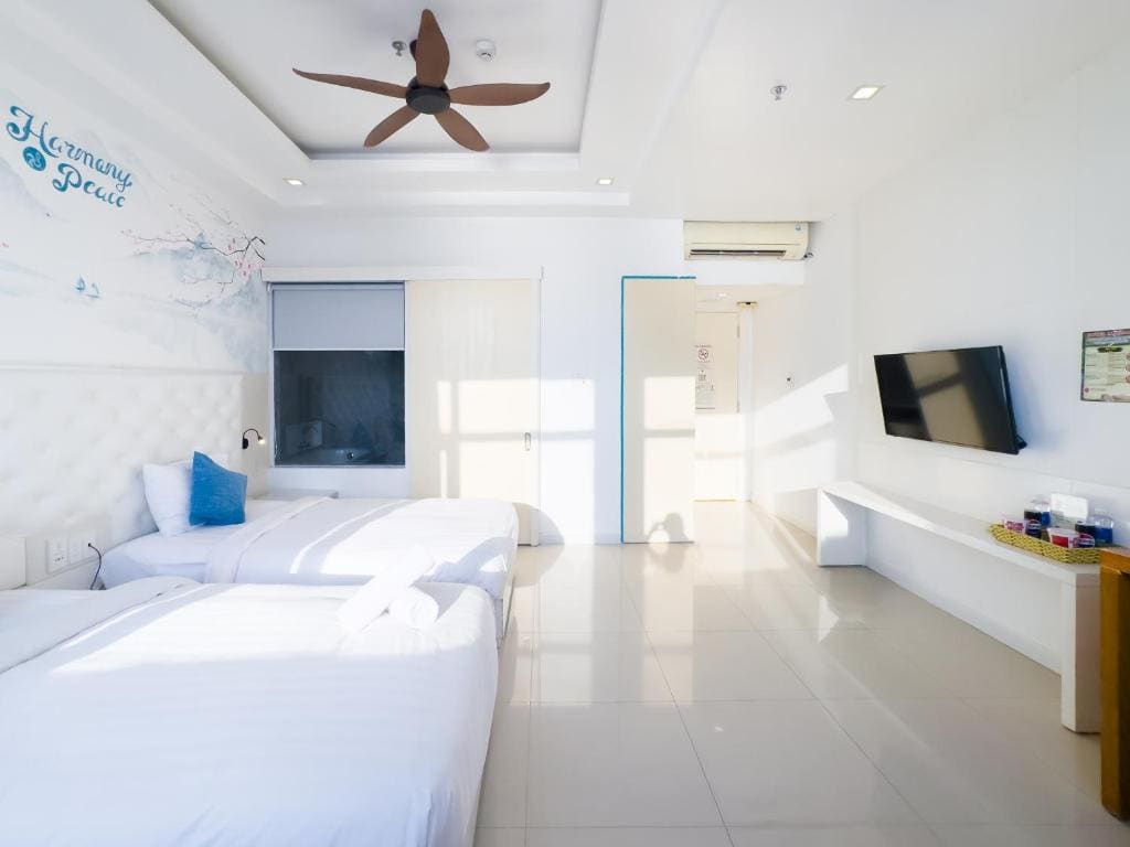 Deluxe Double or Twin Room with River View room - Image 2