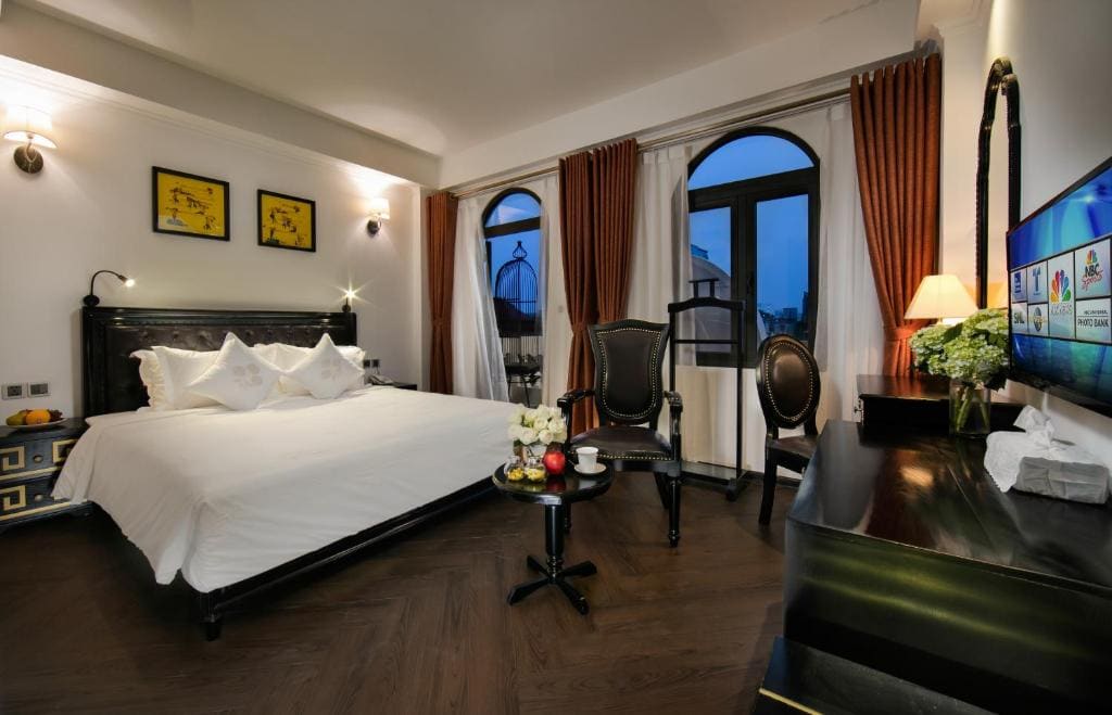 Suite with Balcony room - Image 2