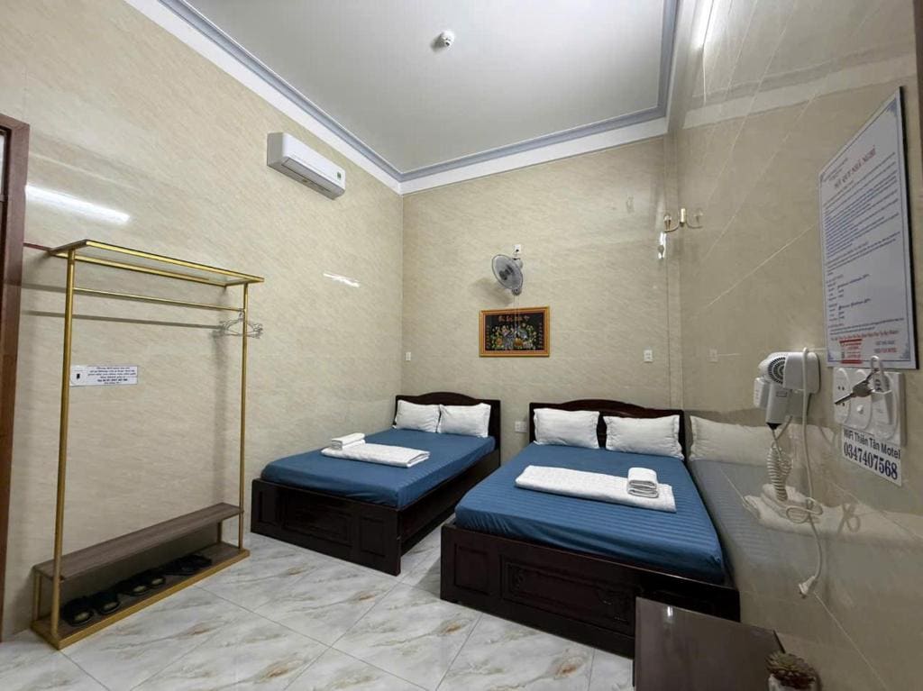 Family Room room - Image 1