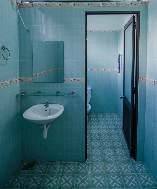 Deluxe King Room room - Image 2