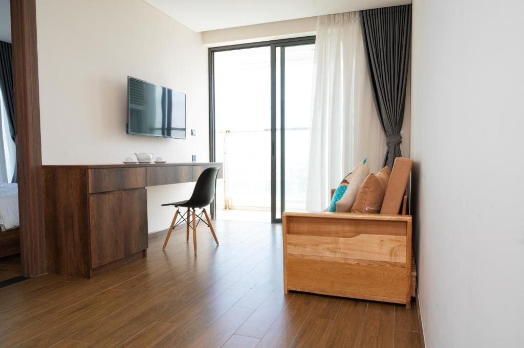 Apartment with Sea View room - Image 2