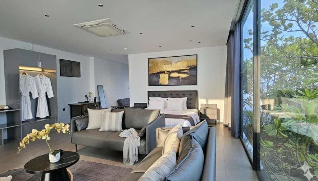 Junior Suite with Sea View room - Image 3