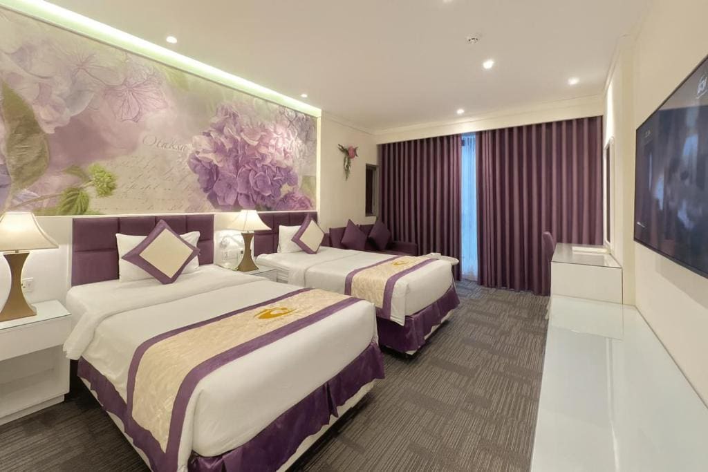 Family Room with City View room - Image 2