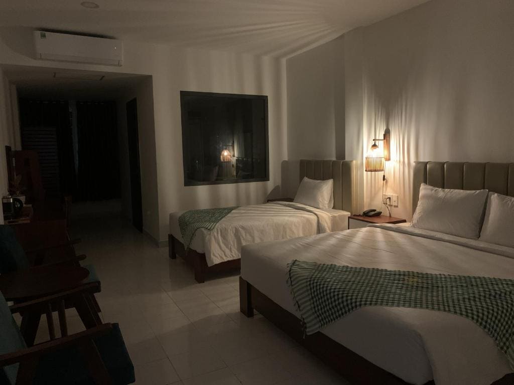 King Room with Garden View room - Image 1