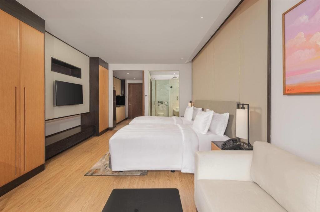 Deluxe Twin Studio with Balcony and Ocean View room - Image 1