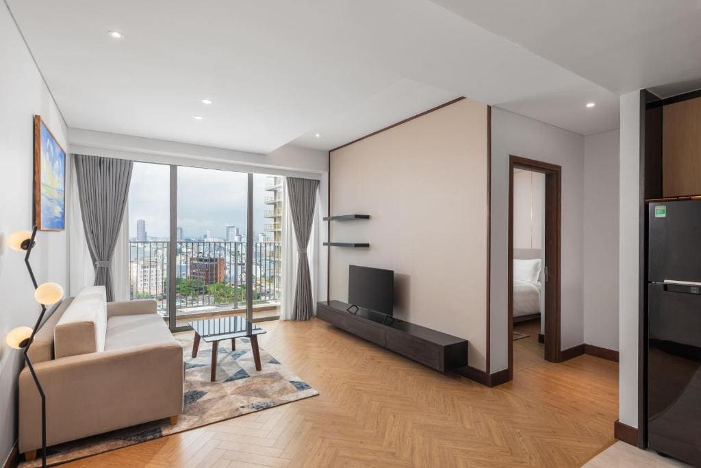Family One-Bedroom Suite with Balcony and Partial Ocean View room - Image 2