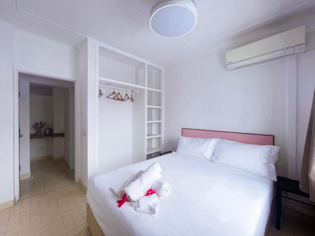 Queen Room room - Image 1