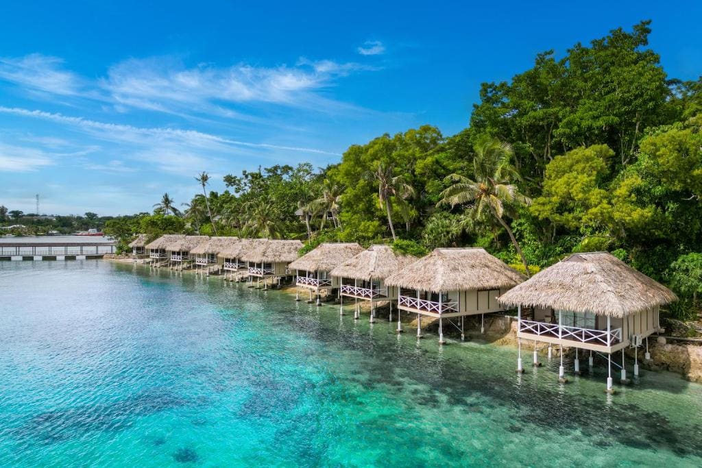 Premium Overwater Bungalow room - Image 2