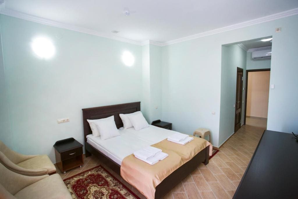 Double Room with Sea View room - Image 1