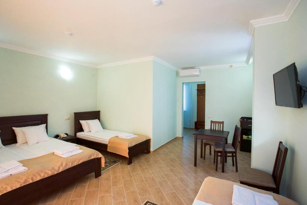 Quadruple Room with Sea View room - Image 1