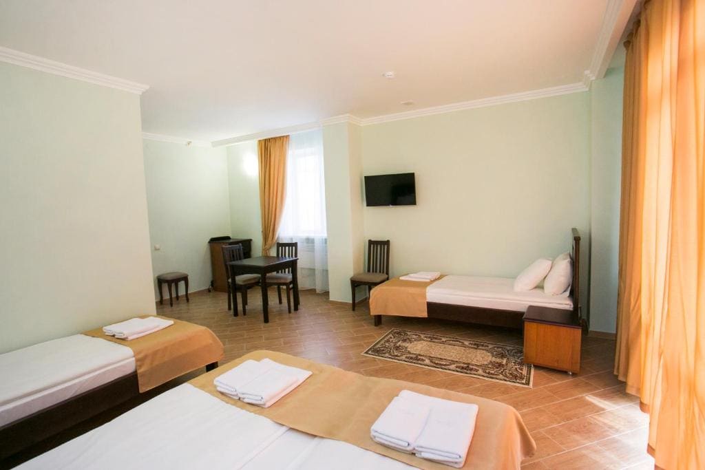 Quadruple Room with Sea View room - Image 2